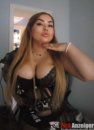 Geiles Love-Girl für ein Hemmungsloses Vergnügen!