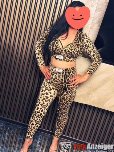 Neu: Hübsches Versautes Girlfriend benötigt Mann!