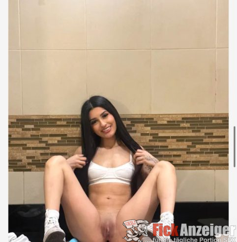 Isabella – zart, schmal & verdammt geil