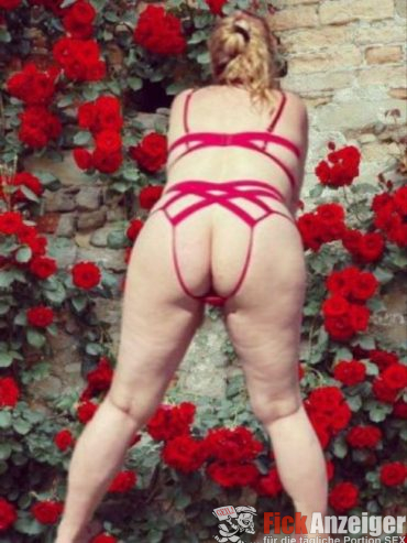 gierige GILF, Girlfriendsex & NS in HANNOVER priv