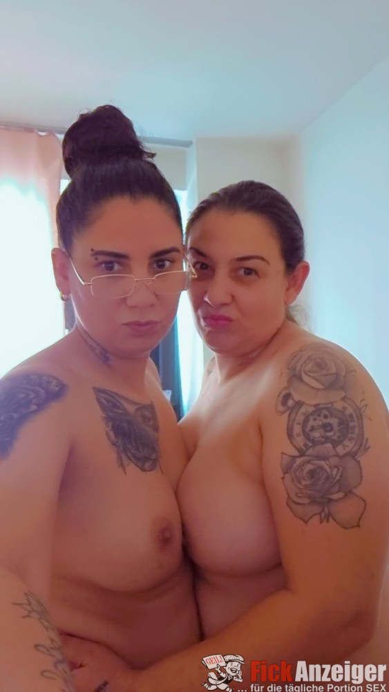 Echte Sex & Nasse Dreier: Fick bis der Arzt kommt!