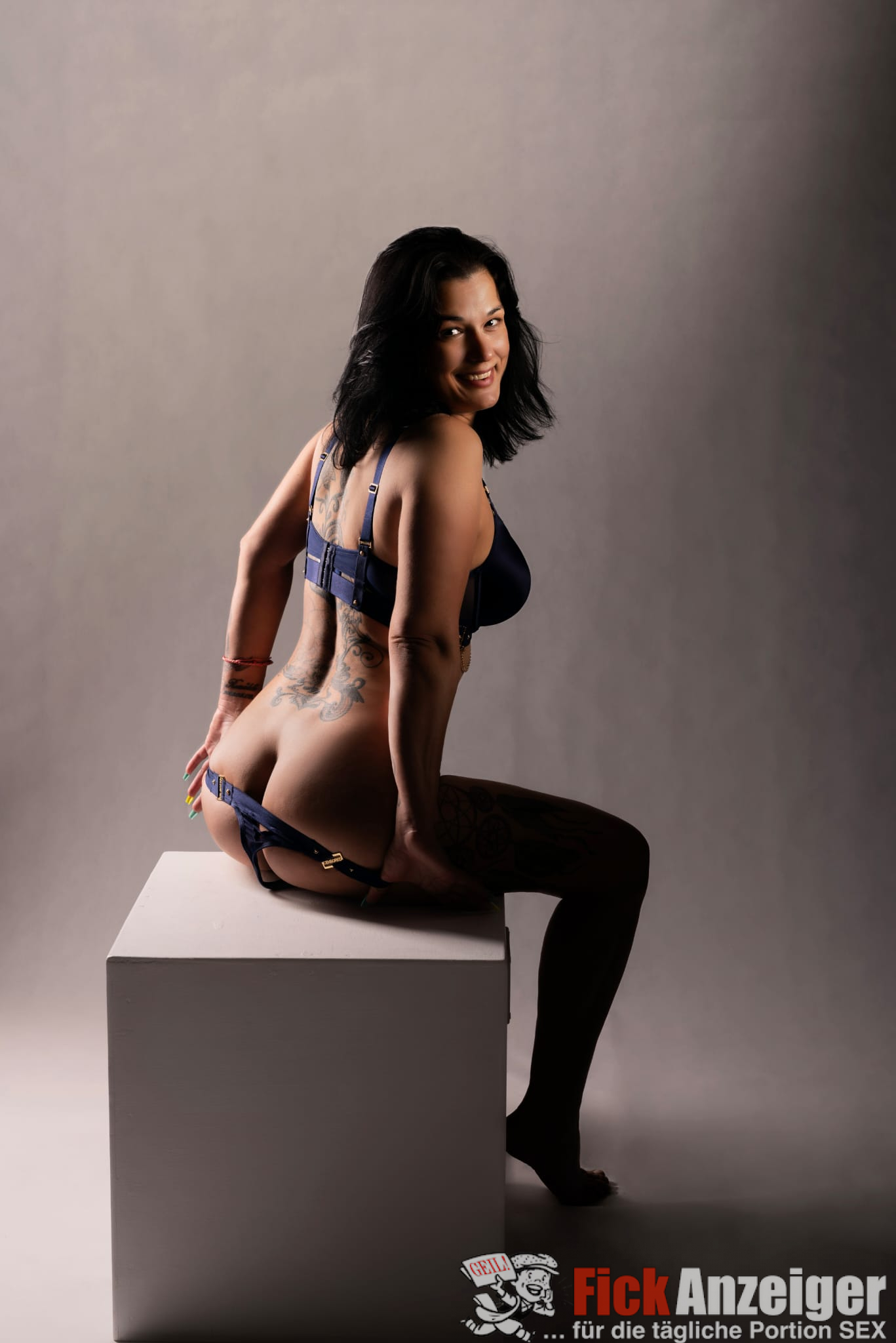 Nymphomaner Analengel braucht es hart