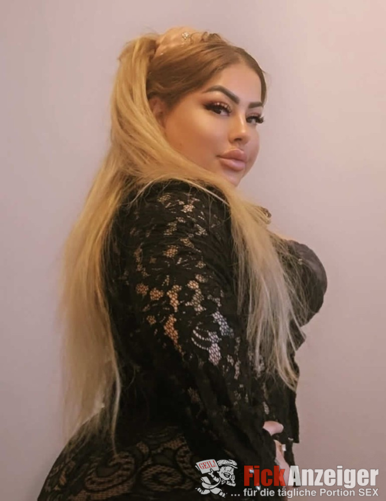 Heiße Liebhaberin gibt Dir alles, totale Hingabe!