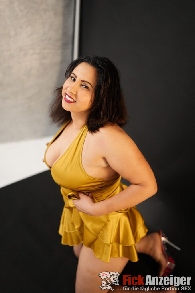 Hoch das Röckchen – rein das Stöckchen