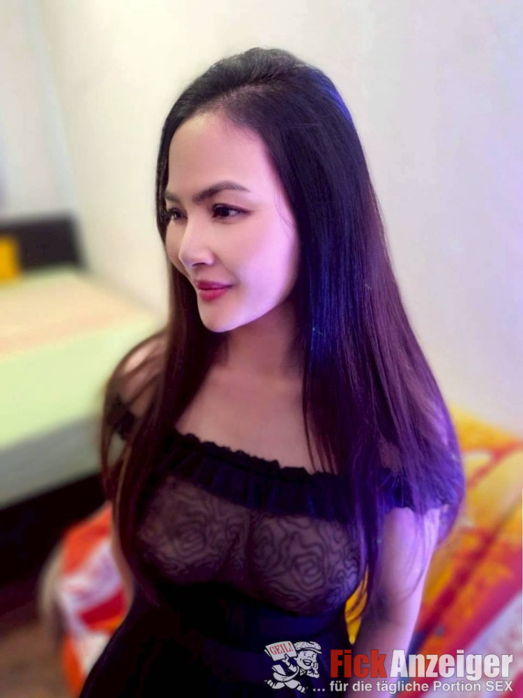 Neu: Super Service Girl Pleerwa, kaum zu toppen!