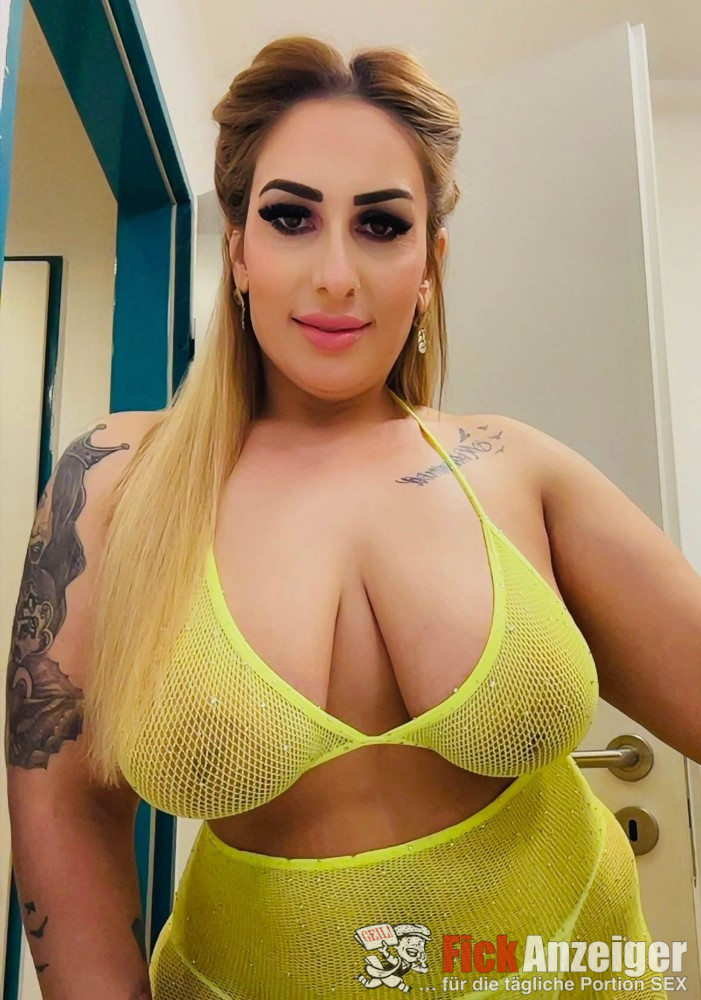 Geiles 3L-Dienstmädchen für jeden Zweck!